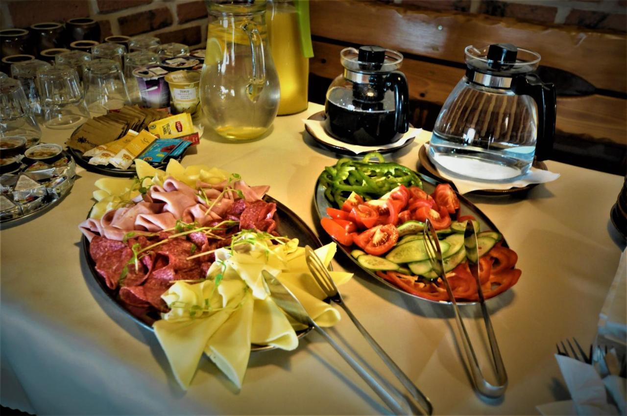 Restauracia Penzion Na Mlyne Stará Turá 외부 사진