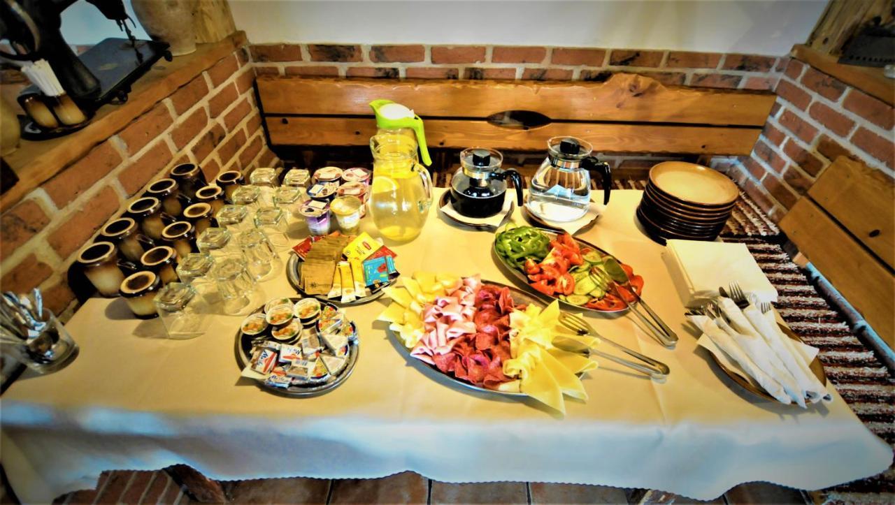Restauracia Penzion Na Mlyne Stará Turá 외부 사진
