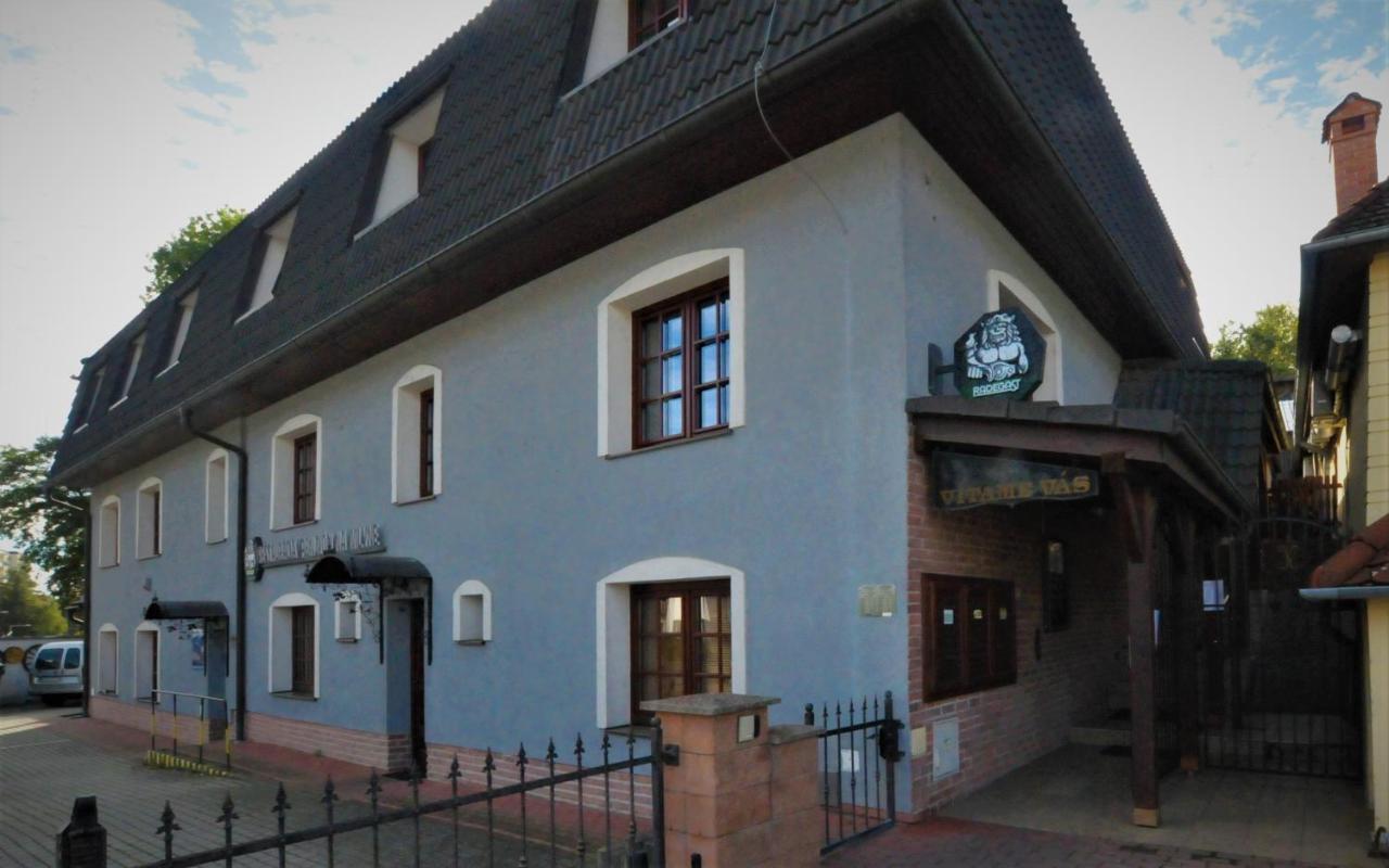 Restauracia Penzion Na Mlyne Stará Turá 외부 사진